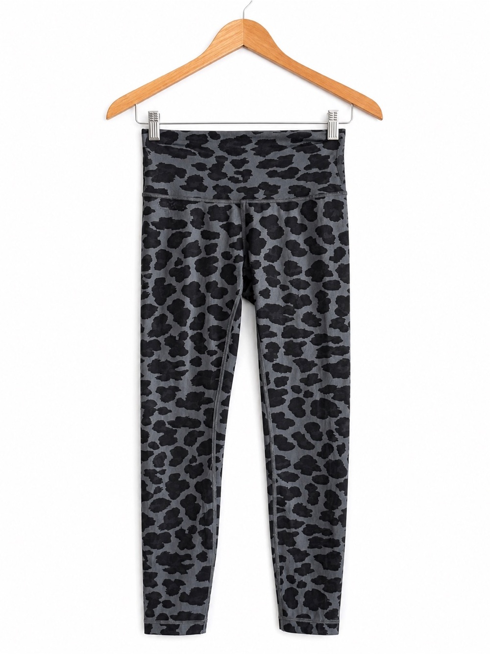 Lululemon Grey Leopard Print High Rise Crop Leggings Size 4